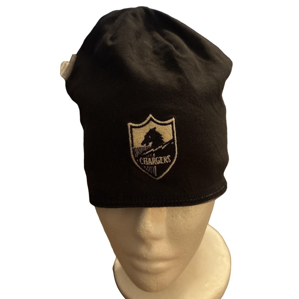 NWT Retro sport LA Chargers beanie